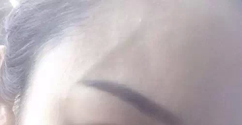 青筋凸起,意味着什么?青筋异常暴鼓99%的人都不知道什么原因|龙城茶座-化龙巷