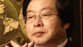 周大伟