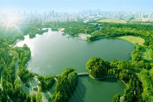 上海旅游小南国花园酒店1晚!浦江游船含餐