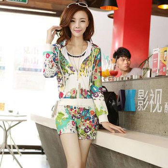 美分美秒 2014春装新款 <em>花色</em>长袖<em>短裤</em>休闲服 套