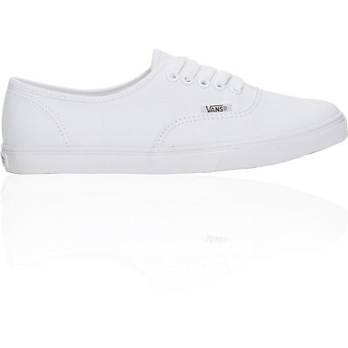 <em>VANS 女士</em> 休闲帆布/硫化鞋 白色(美国直发) - 