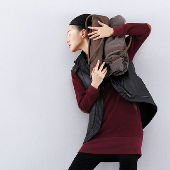 <em>初语</em> 奢华不对称<em>棉马甲</em> 清新带帽<em>棉背心</em> 口袋外