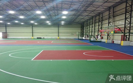 金运壹加体育俱乐部-室内篮球场半场畅打1