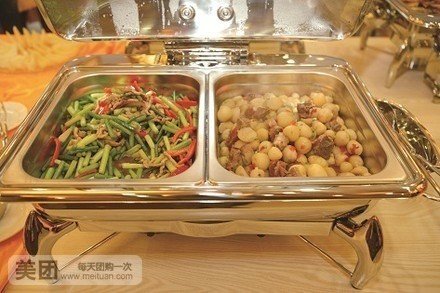 华容银河大酒店自助餐1位(晚餐),提供免费WiF