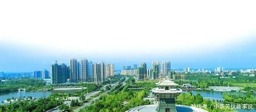 2018年吉林市经济总量_吉林市经济贸易学校(2)