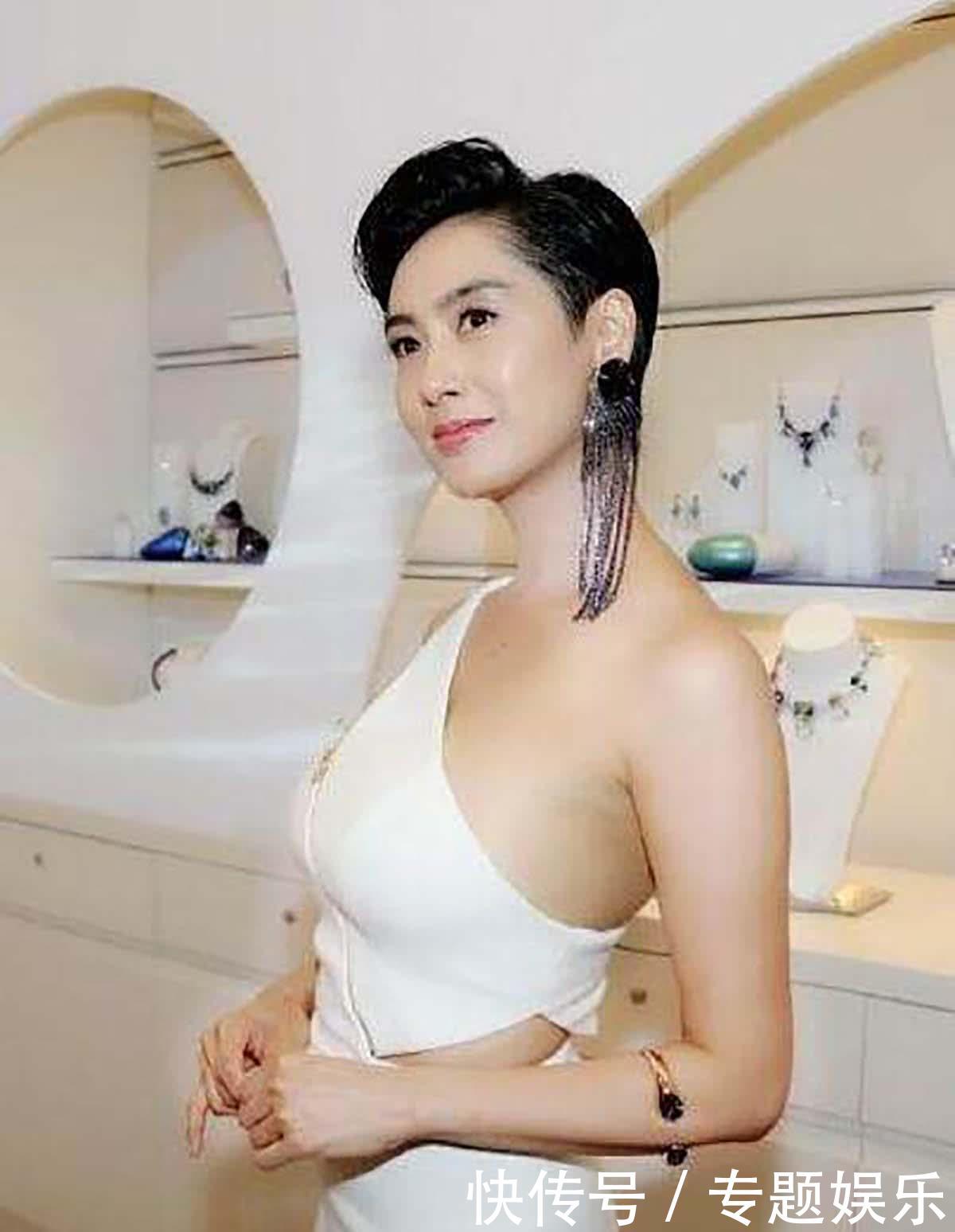 朱茵:周星驰没结婚并不代表还是单身,我背了2