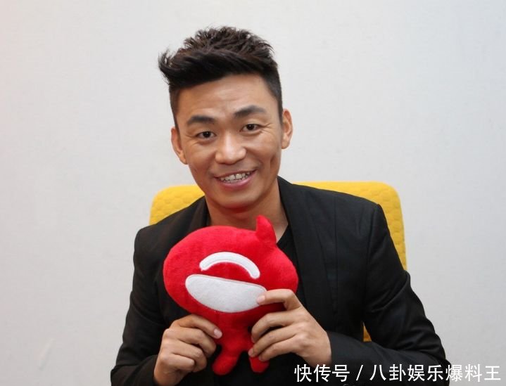 老梁揭秘王宝强真实身份,冯小刚捧他的原因不