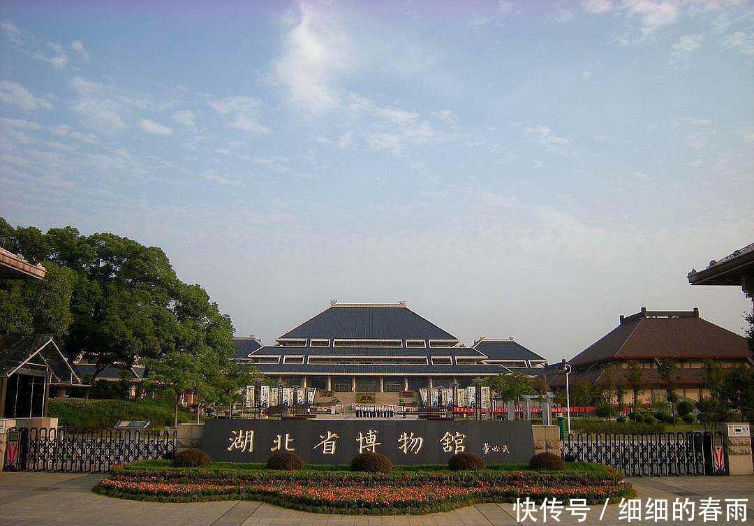 武汉这些地方举手一去,全去过的请值得!男士鹅蛋脸剪飞机头图片
