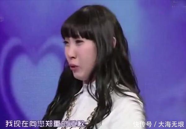 爱情保卫战:男友拿户口本现场求婚,女友却给婆