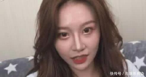 抖音一姐浓妆艳抹学跳舞,网友惊呼:曾经惊世美