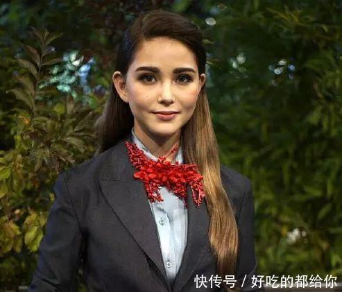 昆凌采访力挺杰伦新歌,但网友关注点却在她鼻