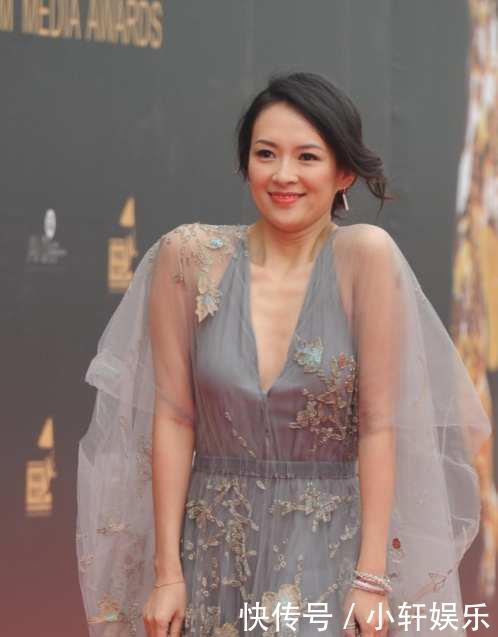 章子怡穿这样走红毯，不要二胎了?网友:汪峰还等你生儿子上头条