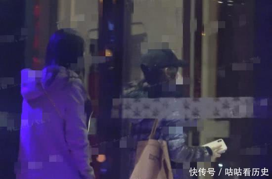 刘德华哭着道歉;章泽天K歌到深夜;刘恺威抱小