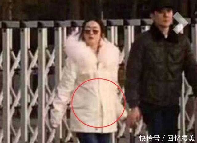 赵丽颖怀孕坐实!肚子微鼓,脸也开始了水肿,网友