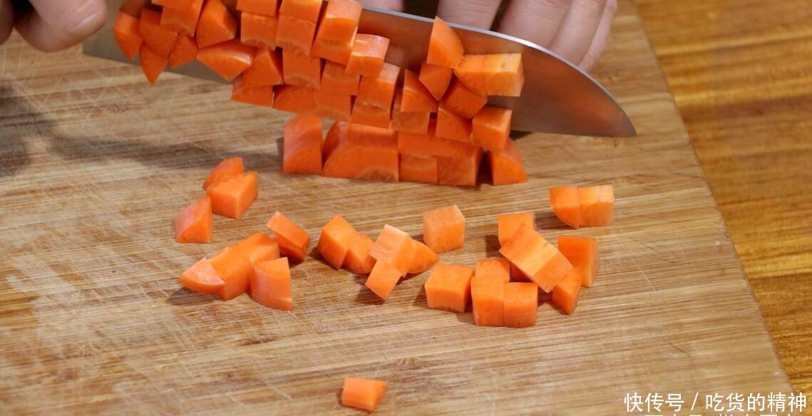 鸡脯肉怎么做好吃?试试这种做法,口感清爽不油