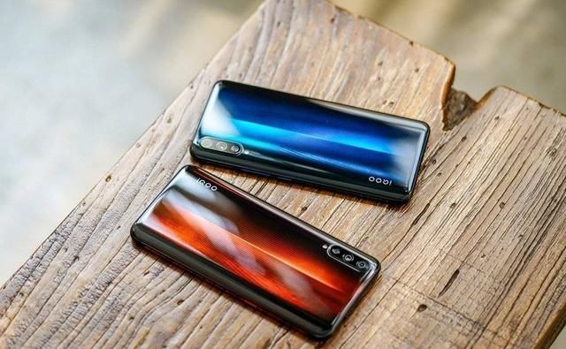 iQOO引发雷军紧张 小米9现货这还怎么玩?