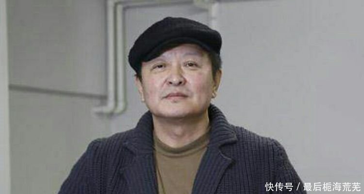 59岁倪萍与第三任老公近照曝光,满脸笑意备受