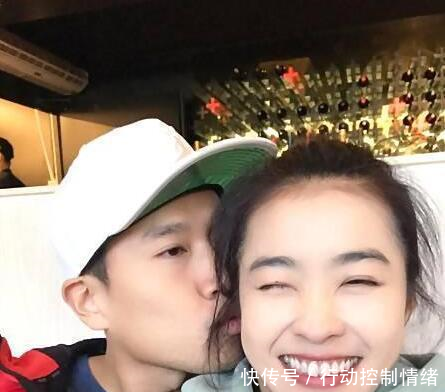 又一对明星离婚, 曾三次代孕失败, 今一纸休书净