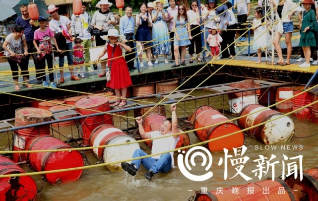 五一首日 重庆洋人街、两江影视城耍法多