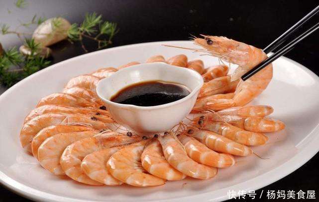 煮虾时冷水下锅还是热水下锅? 很多新手做错了