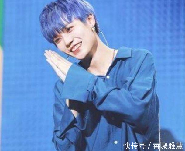 Ninepercent害羞时,蔡徐坤耳朵红,朱正廷趴桌子