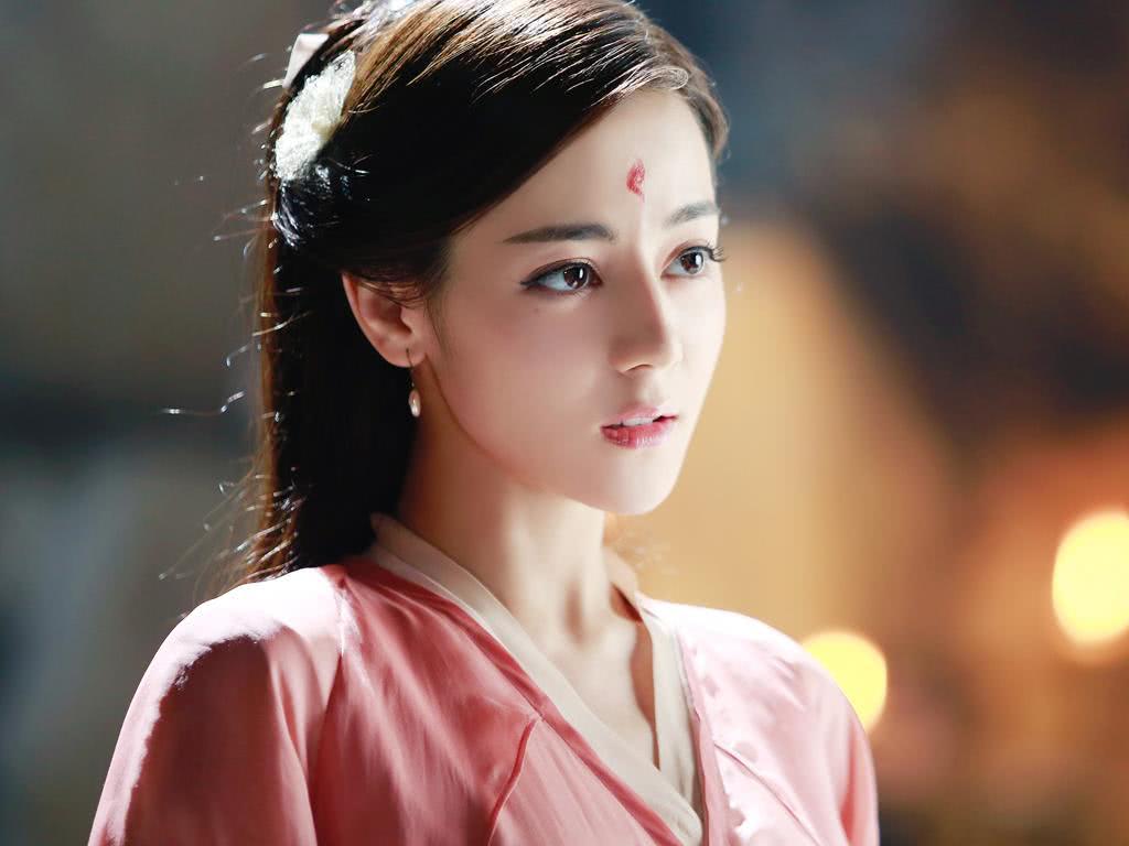 大眼睛女星谁最美?迪丽热巴第八,林心如第二,