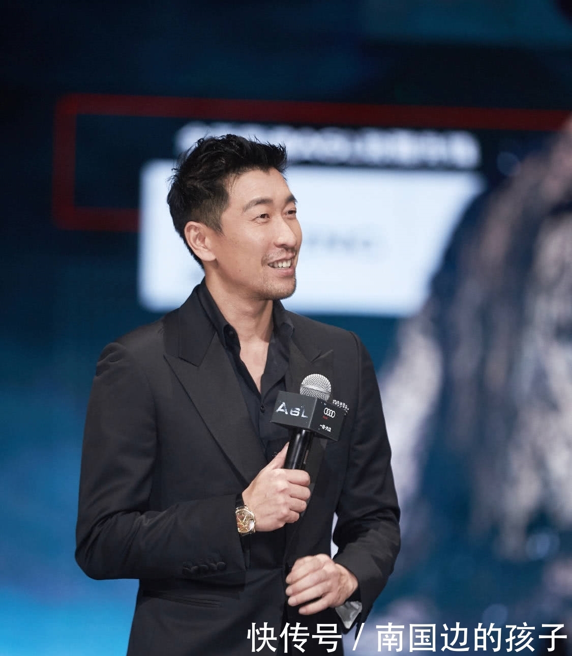 乔欣《趁我们还年轻》热播,新剧《在劫难逃》