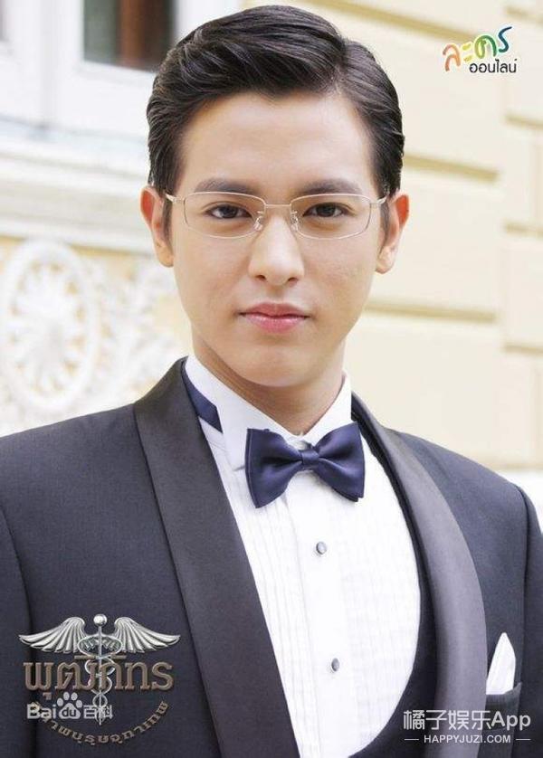 james jirayu:人称三胖的泰国当红小生,多才多艺从小就帅