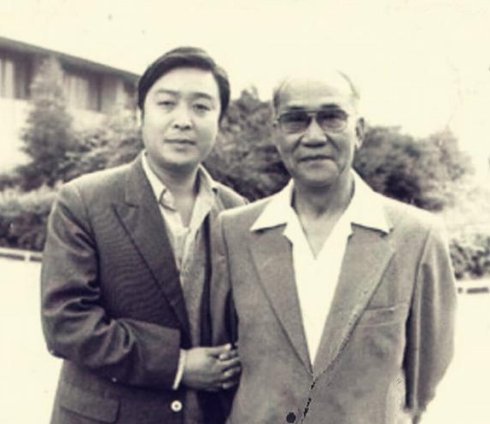师胜杰病逝，,两个月前曾在央视露面，50年老友姜昆发诗悼念