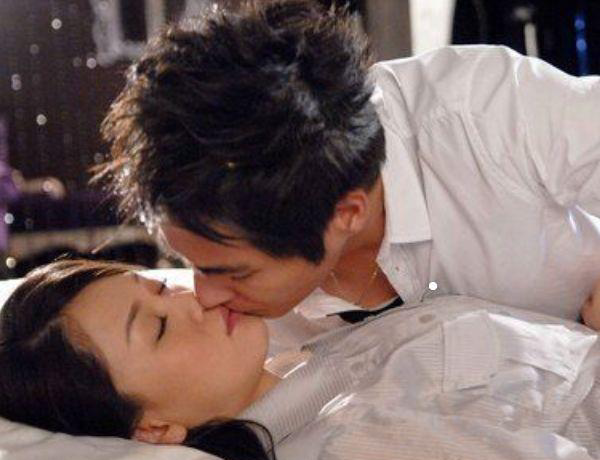 妻子去世,给丈夫留下20万外债,丈夫见到债主后