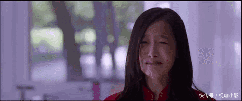 当把明星的眼泪p掉,赵丽颖满脸委屈,她却在笑
