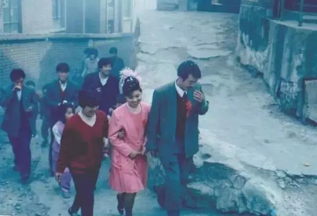 究竟是社会变了,还是人变了?