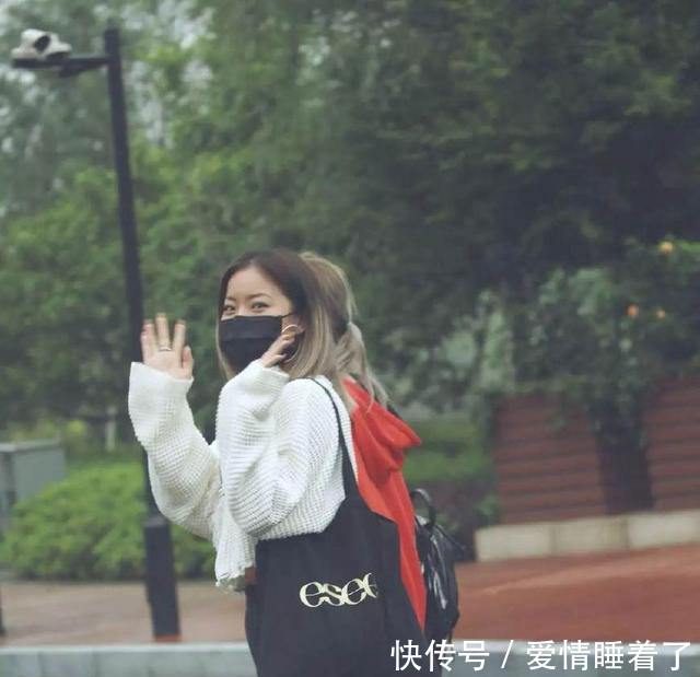 王菊爆红前后同事对入选不抱期望,公司高层亲