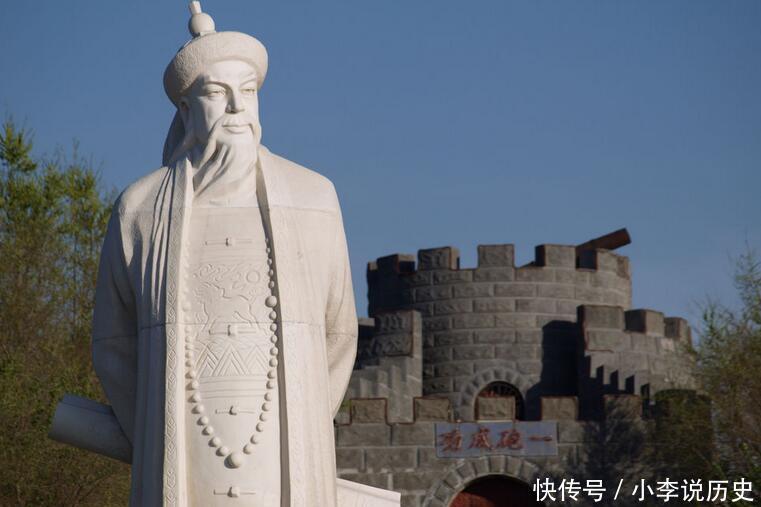 左宗棠给皇帝打报告 上司尴尬地问:能不能先跟