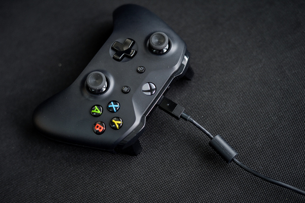 pc端怎么连接游戏手柄 t0121f9bf2123529df6.jpg?size=600x399