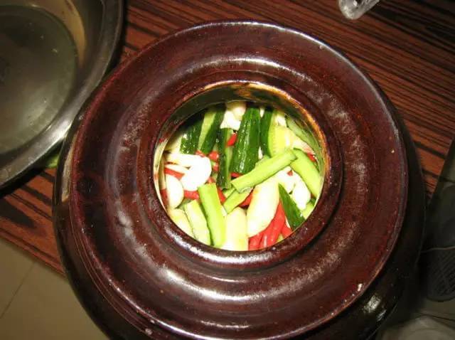 炎炎夏日,这样腌黄瓜,给肉都不换!!!