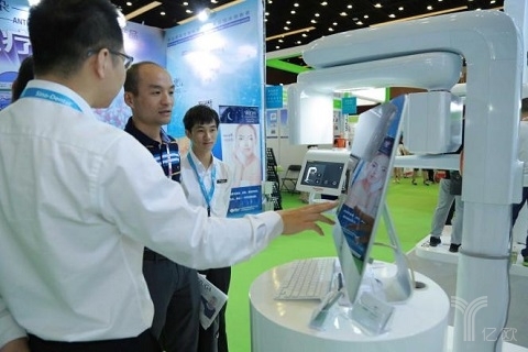 两款倍受关注的影像新品亮相北京口腔展(图3) 两款倍受关注的影像新品亮相北京口腔展(图3)