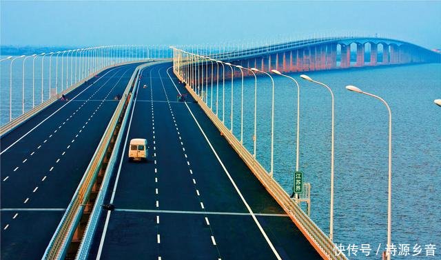 上海轨道交通崇明线的走向基本确定,但铁路的