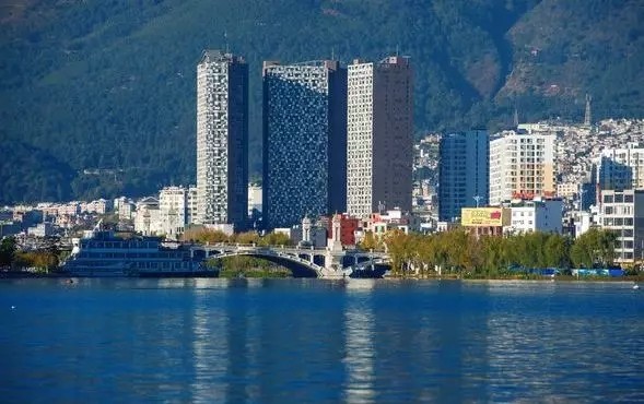 大理作为三四线城市，你觉得房子还值得投资吗?