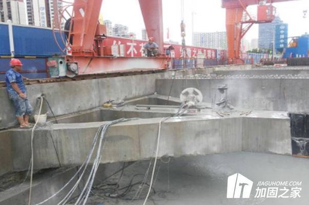 屋面加固注意安全措施内容 结构污水处理池设计 第1张 屋面加固注意安全措施内容 结构污水处理池设计 第1张