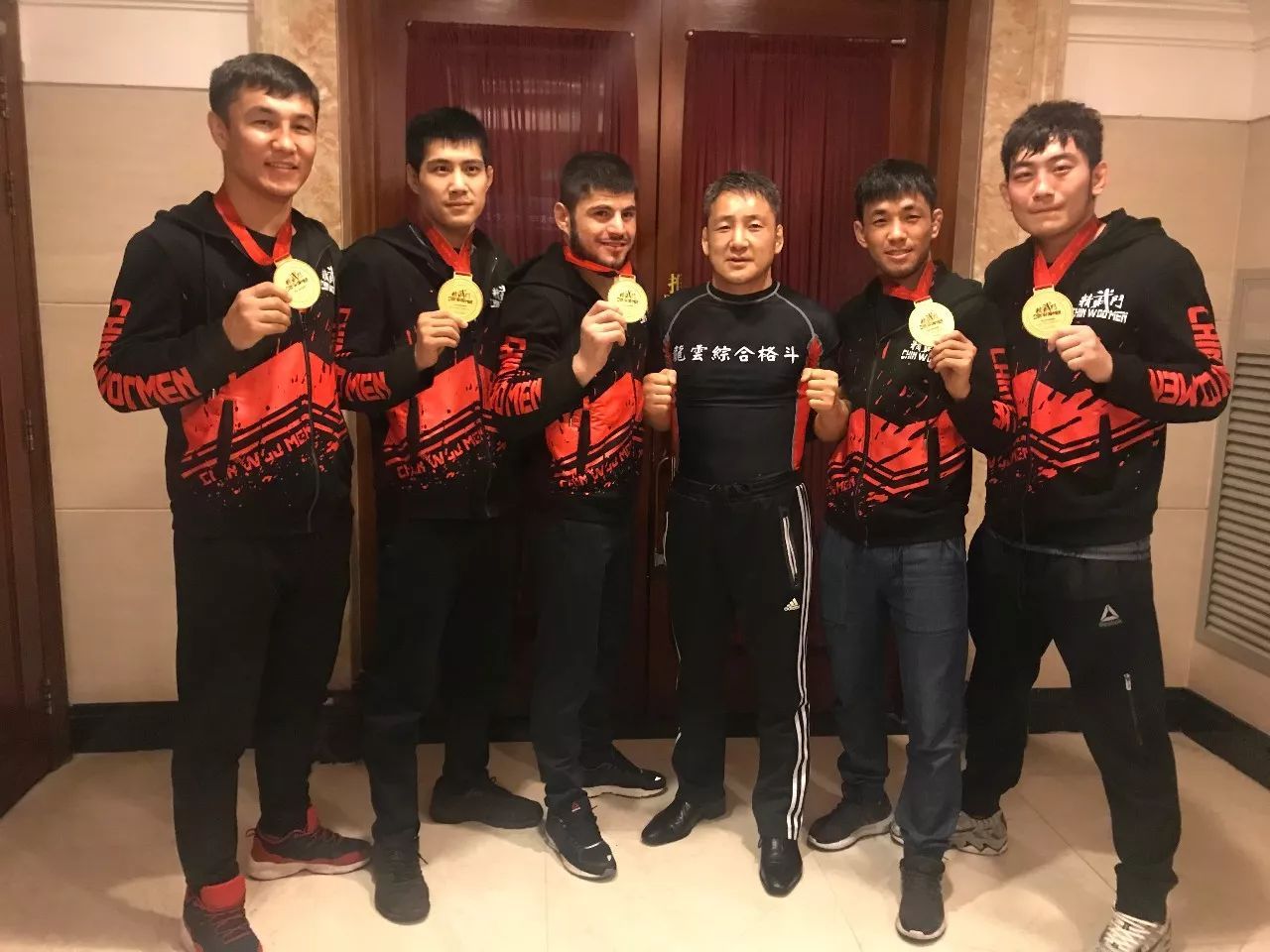 造就伟大胜利的不是超级明星,而是铁血的团队