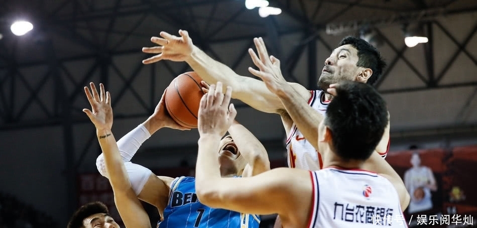 北京首钢更换林书豪