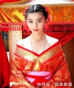 一字肩服饰是现代装专属?这些女星穿上古装一