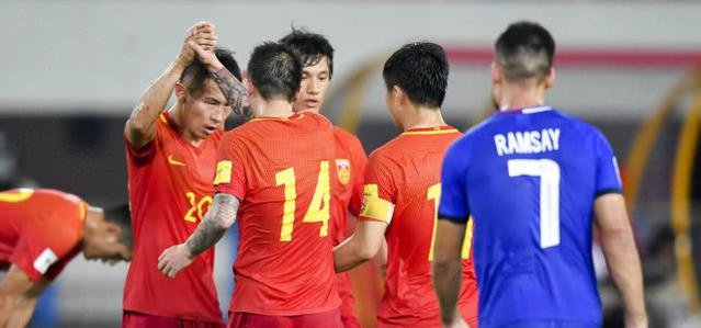 起底菲律宾足球靠游戏与长相归化球员 聘埃帅