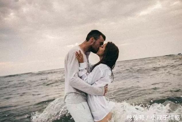 女人特别想你的时候,会在微信上说这些小情话