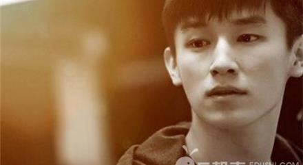 苏炳添个人资料年收入身价是多少 苏炳添家庭