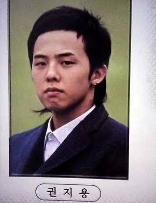 男星素颜大比拼,仲基杨洋美如画,邓超权志龙见光死
