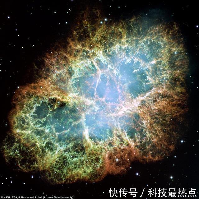 这颗超强磁性中子星的周围存在壮观的风星云，天文学家表示很罕见