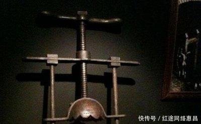 歷史上四件刑具,囚犯見了懺悔下獄,第二很像我國古代女子常用物