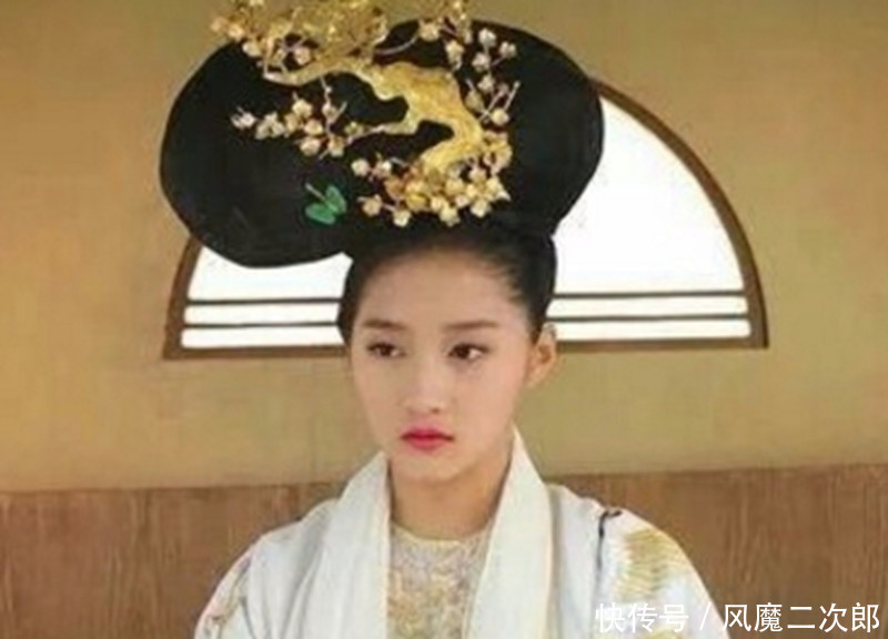 古装雷人造型,最雷的不是关晓彤杨幂刘诗诗,而